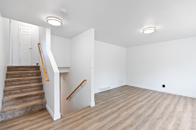 Building Photo - 781 S 300 W