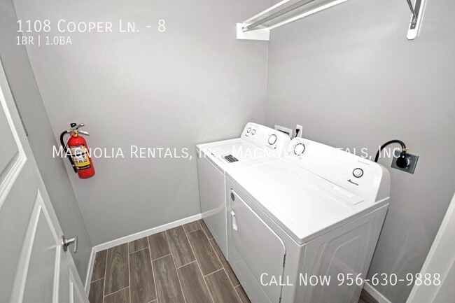 Building Photo - 1108 Cooper Ln