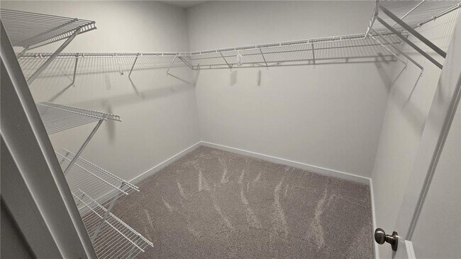 Building Photo - 17 Founders Dr