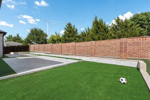 Building Photo - 5160 Statesman Ln