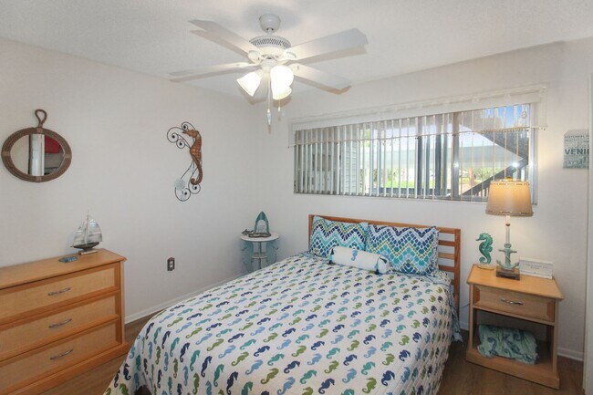 Building Photo - Saybrook Seasonal Condo for Rent