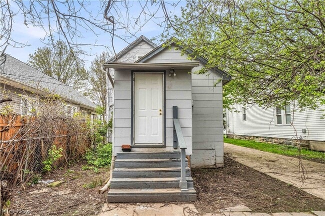 Building Photo - 14131 Berwyn Ave