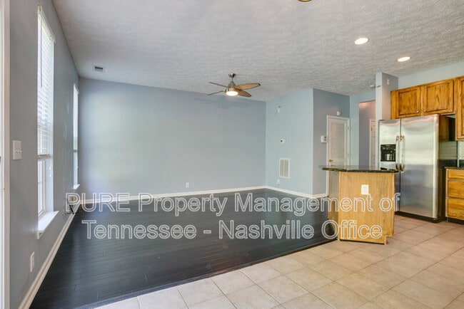 Building Photo - 1345 Bell Rd