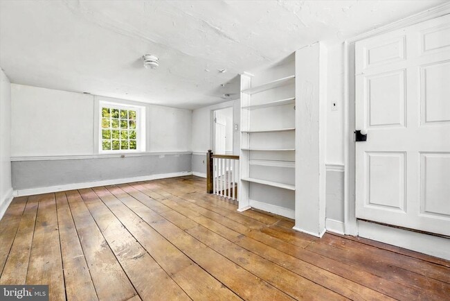 Building Photo - 210 Westtown Way