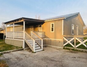 Building Photo - 20647 Shady Ln