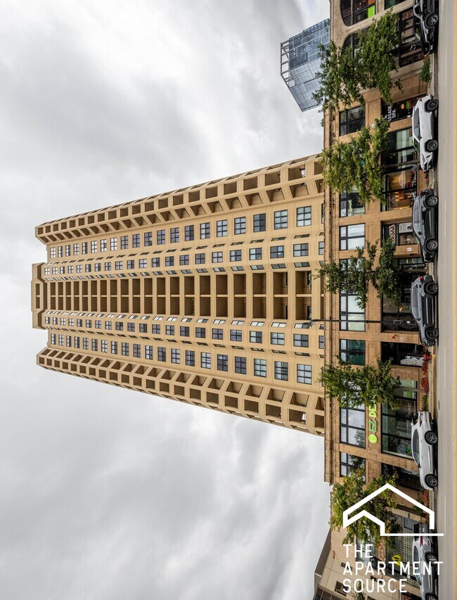 Building Photo - 1464 S Michigan Ave