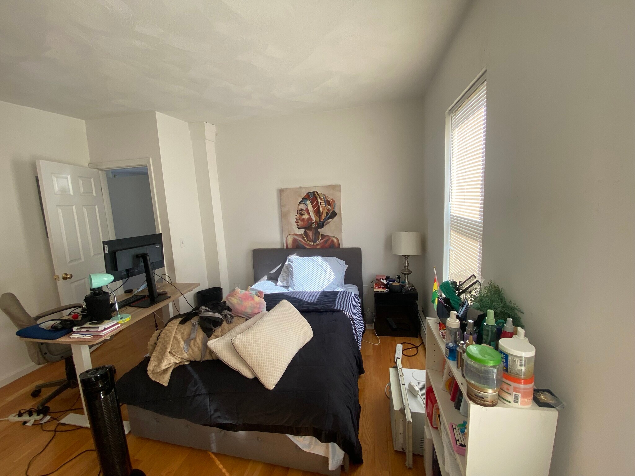 Building Photo - 58 Mansfield St