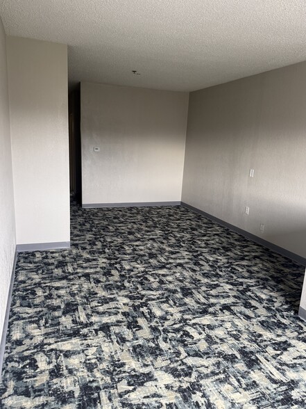 LIVING ROOM - Riverbluff Senior Living Apartments
