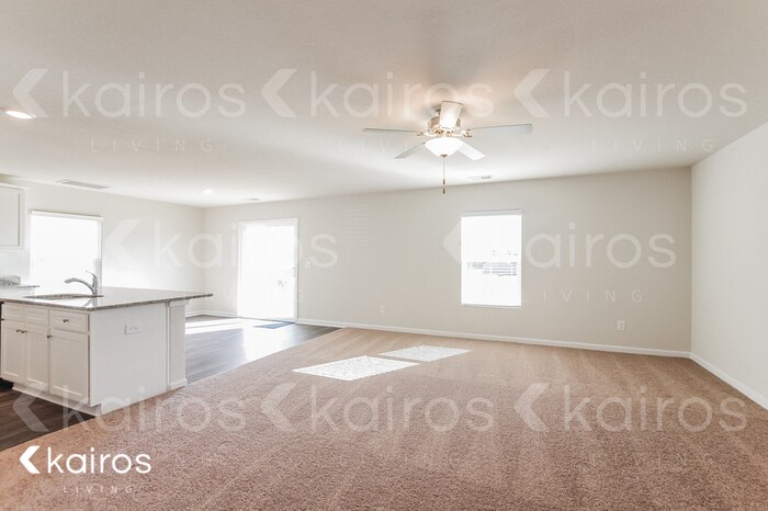 Building Photo - 1147 Mission Grass Rd