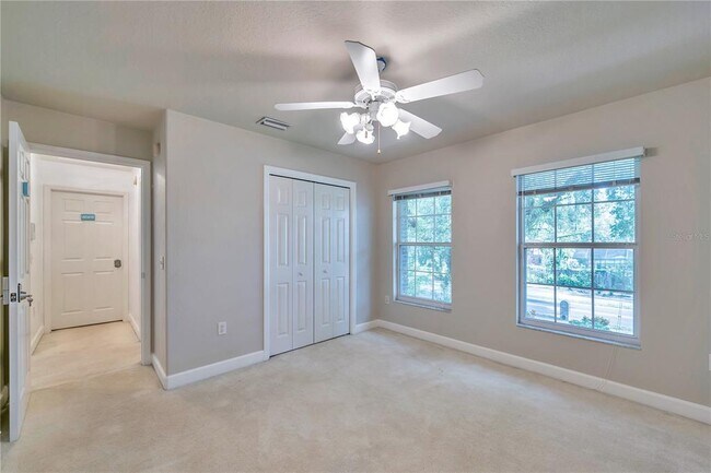Building Photo - 1507 W Windhorst Rd
