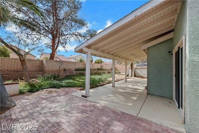 Building Photo - 4351 Satinwood Dr