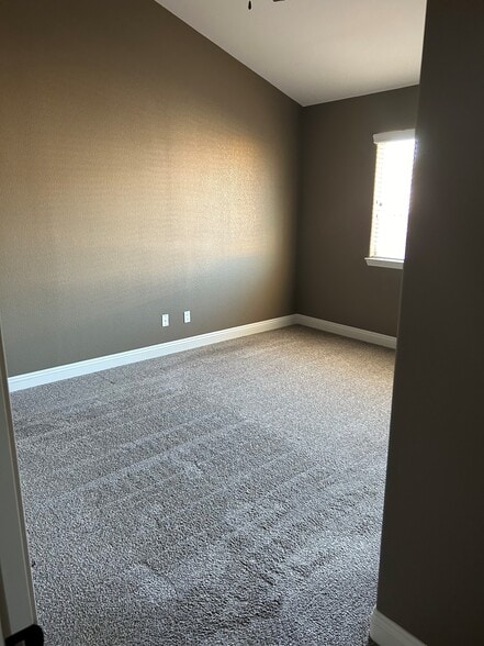 primary bedroom - 980 La Costa Ct