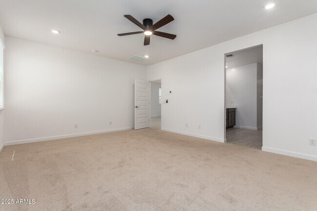 Building Photo - 6777 W Molly Ln