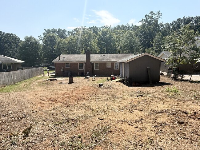 Building Photo - 7008 Crossridge Rd