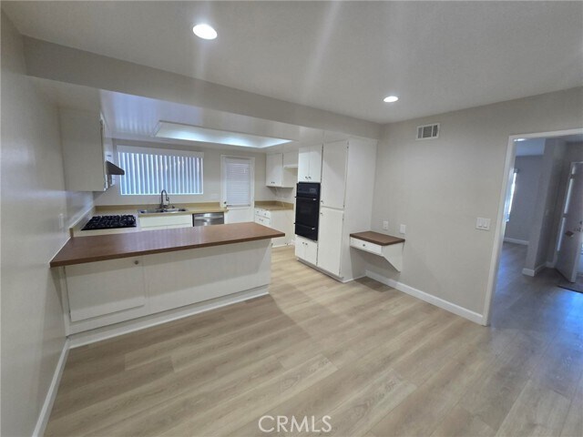 Building Photo - 5552 Reno Cir