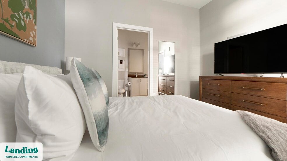 Building Photo - 41 E 9th Ave