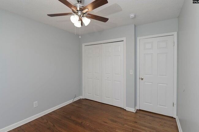 Building Photo - 237 Vincenne Rd