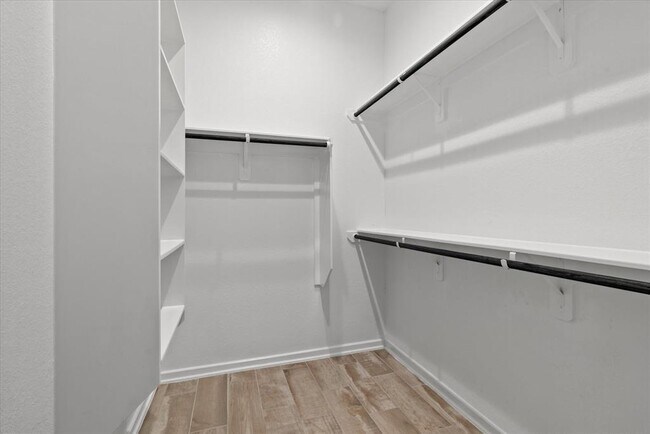 Building Photo - 12303 Woodnote Ln