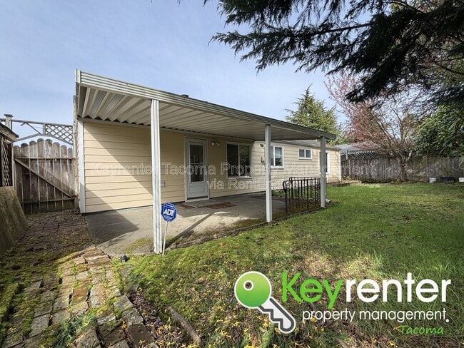 Building Photo - 5124 N 48th St