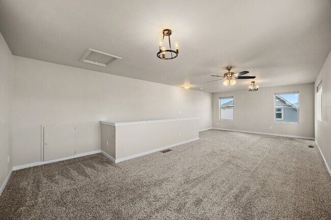 Building Photo - 6221 John Muir Trl