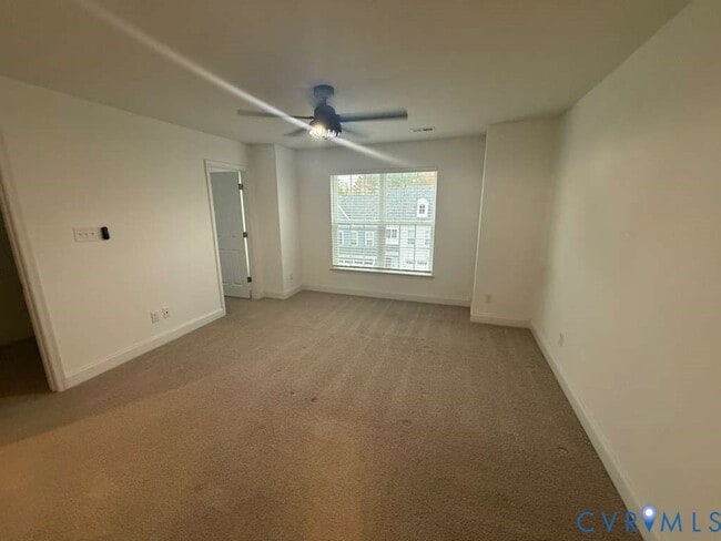 Building Photo - 6932 Leire Ln