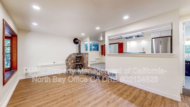 Building Photo - 11 Pedrini Wy