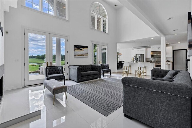 Building Photo - 4206 Royal Fox Dr