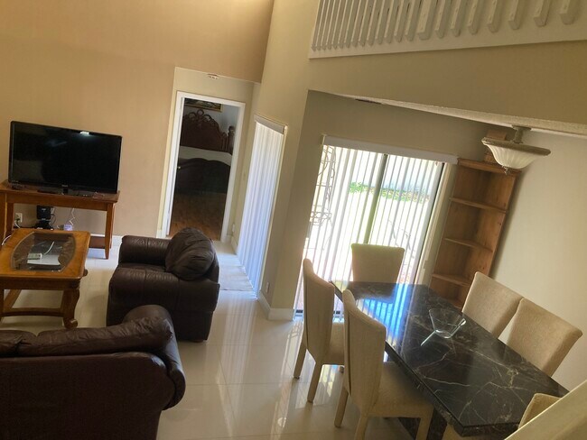 Building Photo - 6224 NW 180th Terrace