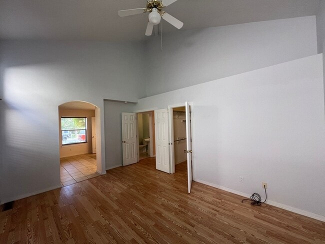 Building Photo - 3 Bedroom Home Available in Tanoan Near Ac...