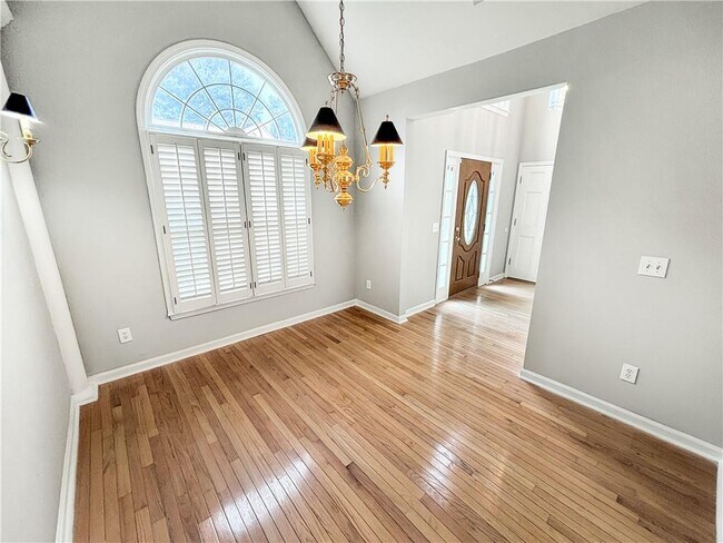 Building Photo - 2092 Drogheda Ln