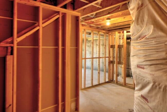 Building Photo - 16365 S Piston Ln