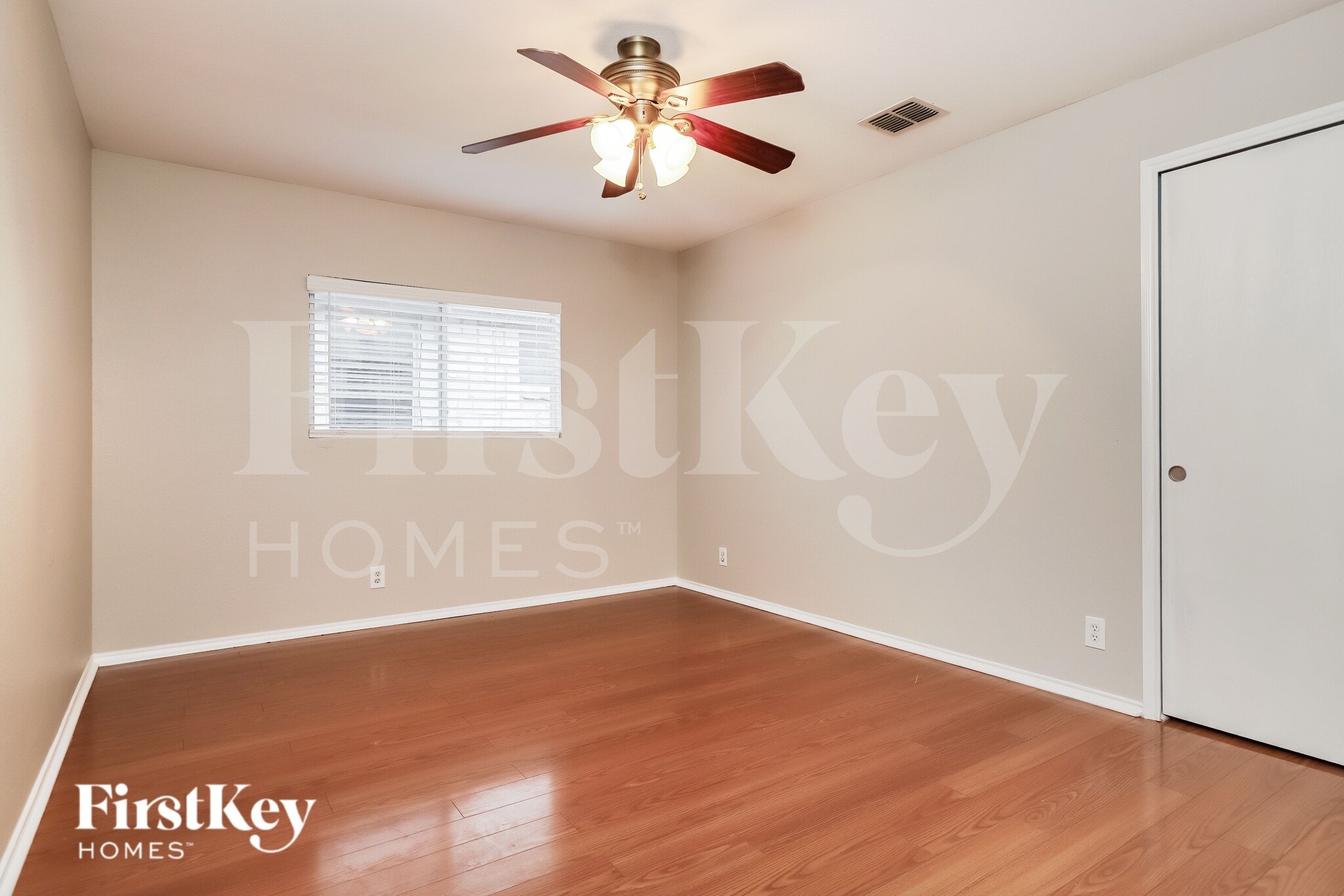 Building Photo - 172 Texas Mulberry