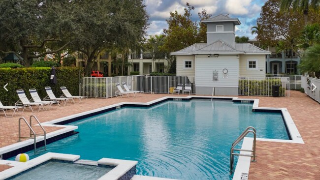 Building Photo - Well-Maintained 3-Bedroom Townhouse in Botanica | 1-Car Garage | Jupiter