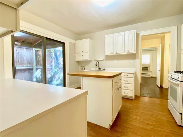 Building Photo - 3717 Throckmorton St