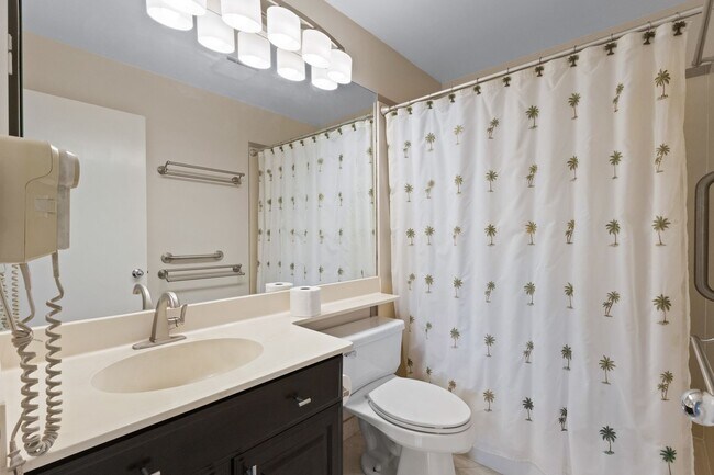 Building Photo - Bright & Spacious 3-Bed, 2-Bath Condo in Ko Olina Hillside Villas with Golf Course Views & Resort...