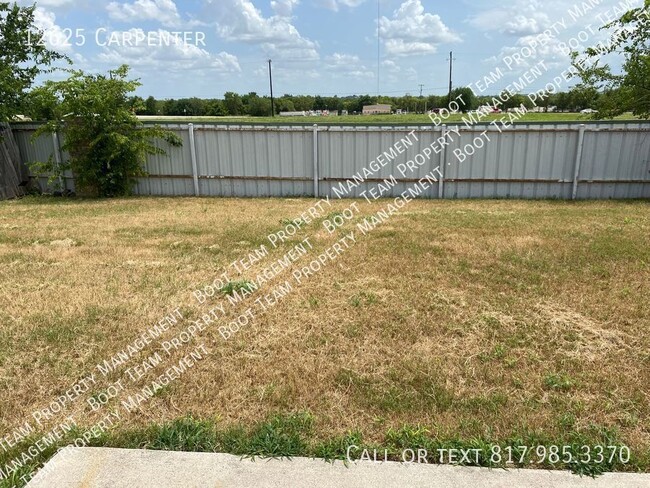 Building Photo - 12625 Carpenter-