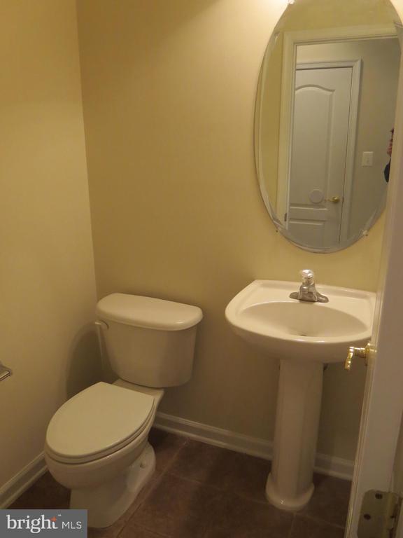 Building Photo - 7017 Little Thames Drive