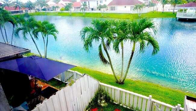 Building Photo - 1705 San Remo Cir