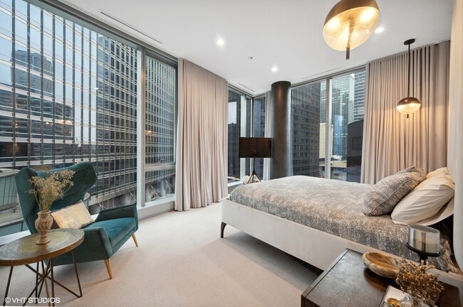Building Photo - 403 N Wabash Ave