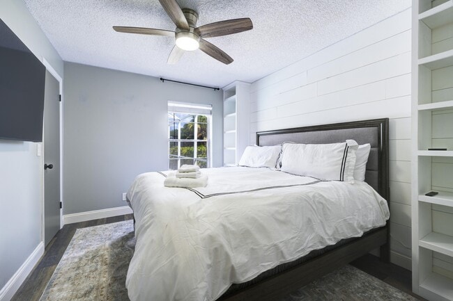 Building Photo - 11577 Anhinga Dr