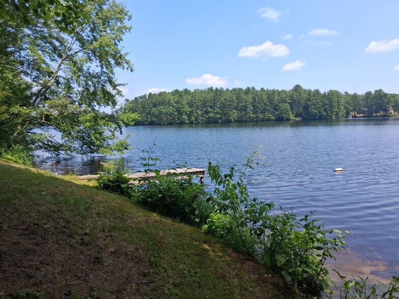 Primary Photo - 40 Brooks Pond Rd