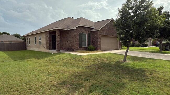 Building Photo - 1204 Reagan Wells Dr