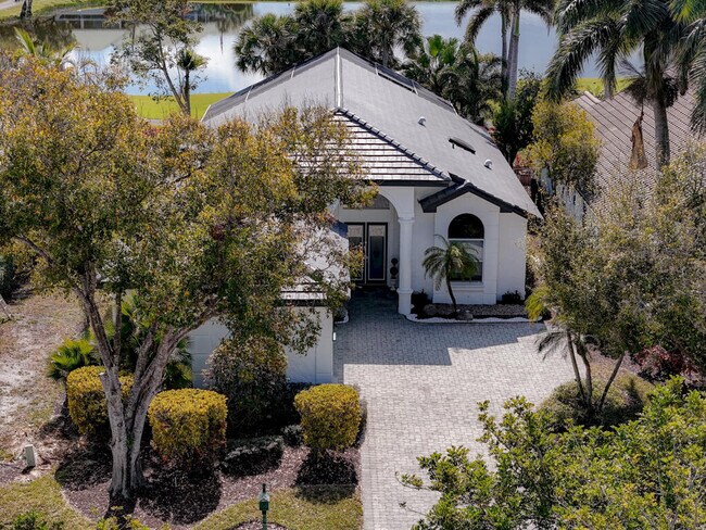 Building Photo - 6646 Oakmont Way