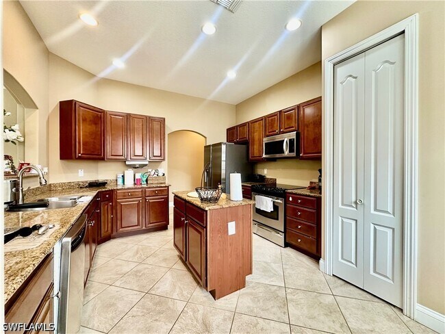 Building Photo - 1338 Corso Palermo Ct
