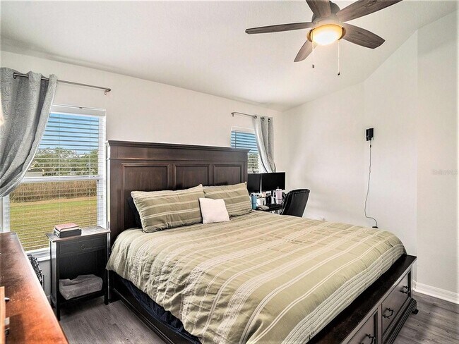 Building Photo - 7833 Carriage Pointe Dr