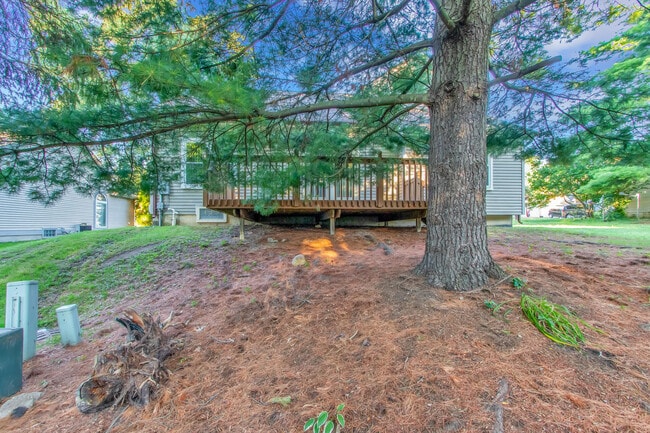 Building Photo - 23188 Potomac Cir