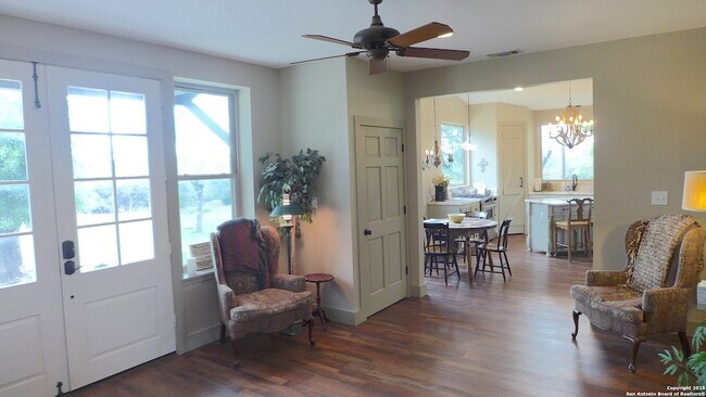 Building Photo - 234 Mill Dam Rd