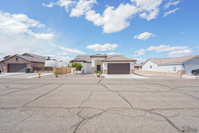 Building Photo - 11762 Gila St