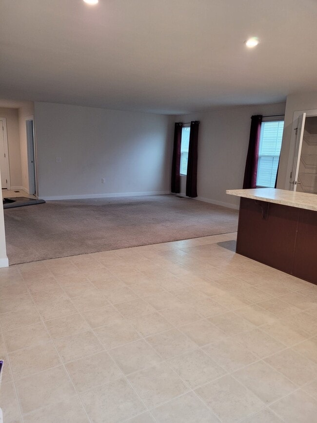 Building Photo - 11 Ticket Wy