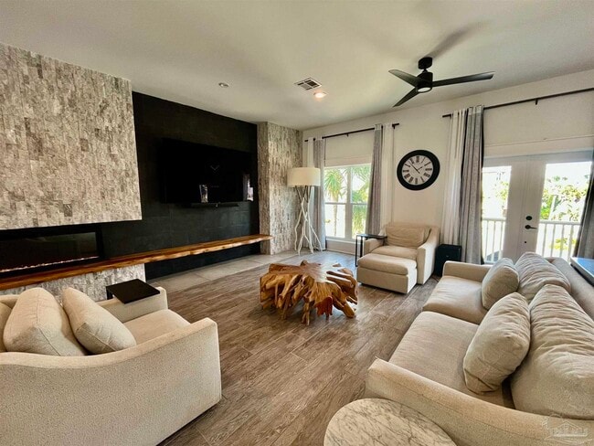 Building Photo - 20 Seashore Dr